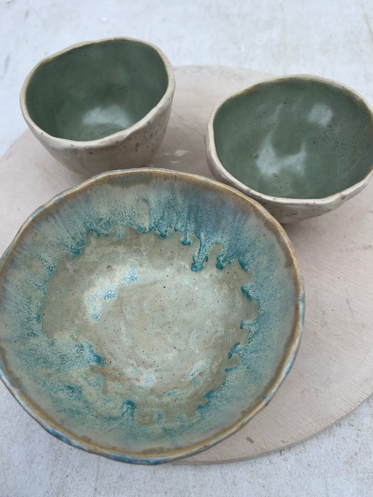 Bowls & Dipping Dishes
