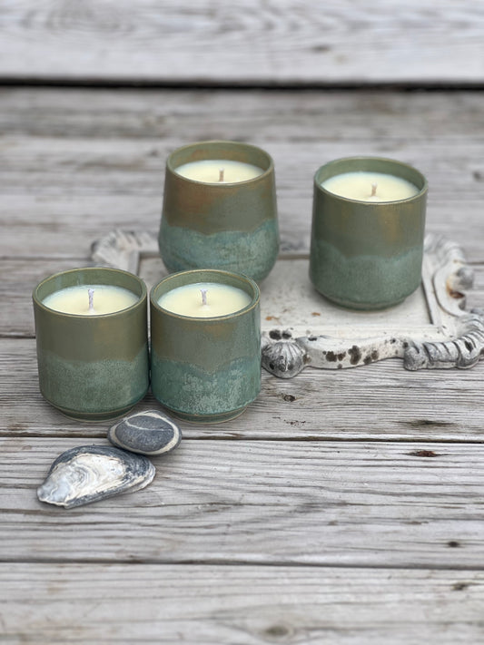 Beau's Green Pot with Lavender, Geranium & Bergamot Essential Oil Candle